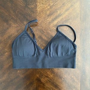 NEW WITHOUT TAGS LULULEMON light support bra
